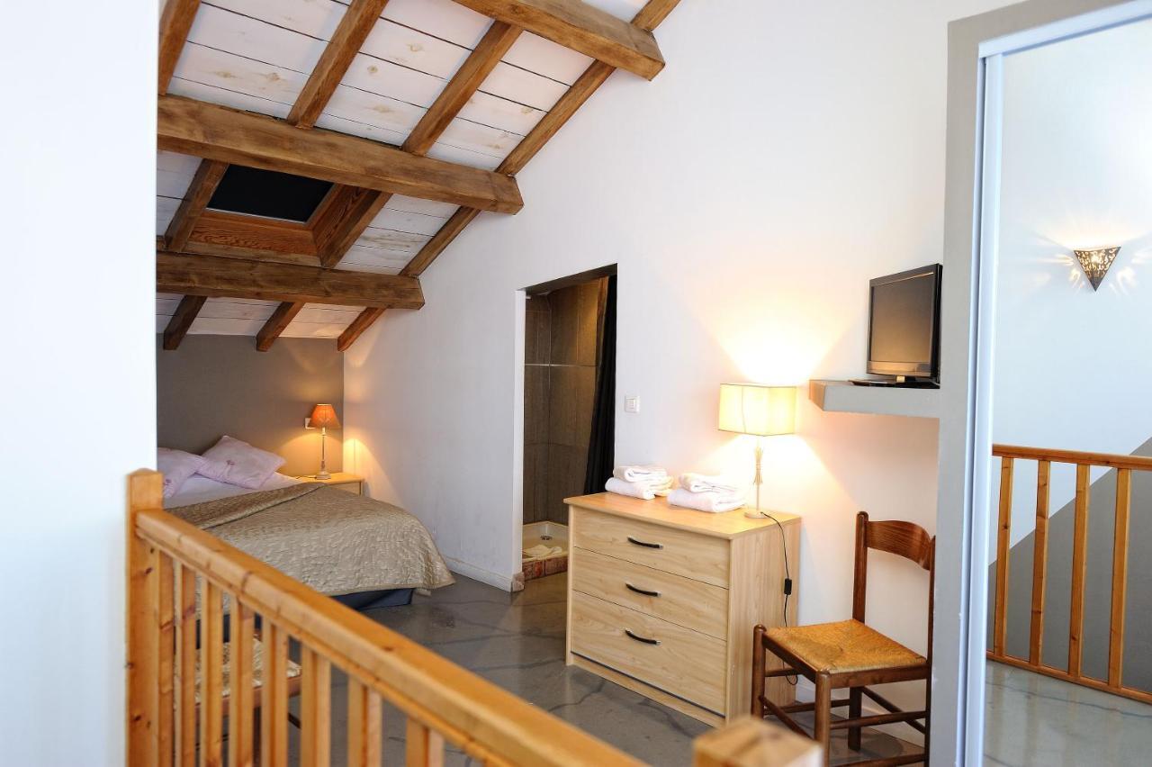 Appartement Du Tourisme Zonza Exterior photo